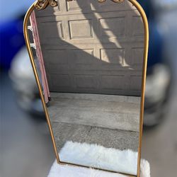 Gold Full Body Mirror (6 Ft tall )