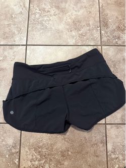 Lululemon black shorts size 6