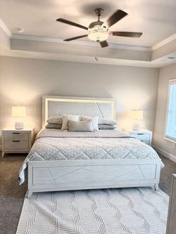 king Bedroom Set ⭐️⭐️⭐️⭐️⭐️