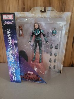 Marvel Select STARFORCE CAPTAIN MARVEL