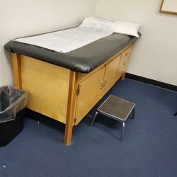 Medical/massage Examination Table