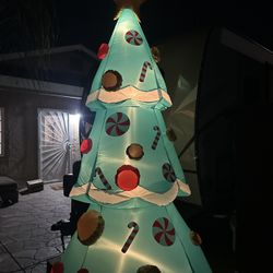 10ft Inflatable Christmas Tree