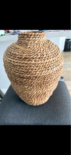 Woven Seagrass Vase