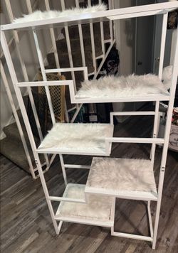 mueble para gatos en buenas Condisiones
