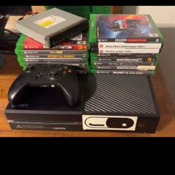 xbox one - controllers & games included