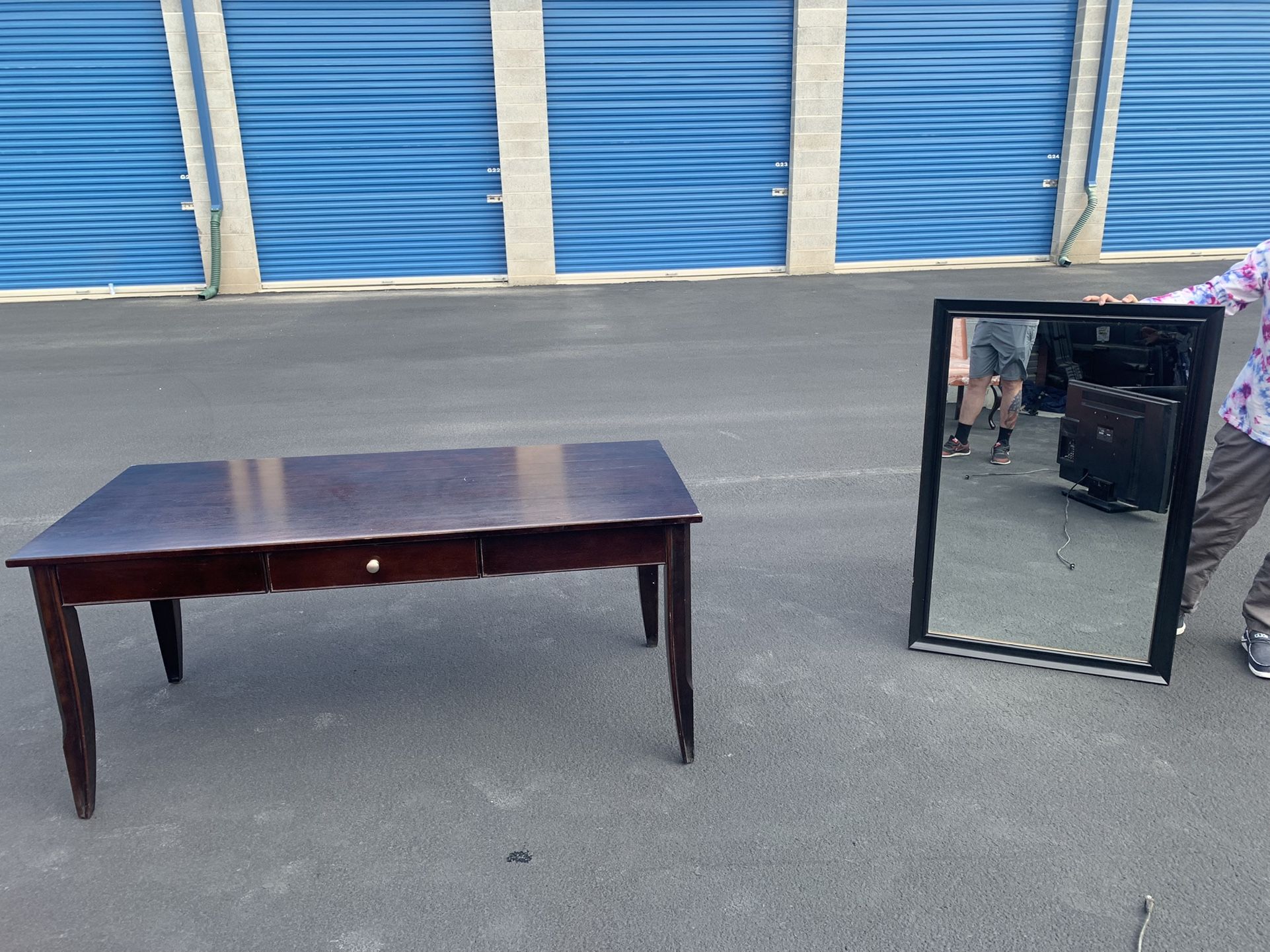 RC Willey Desk And Mirror