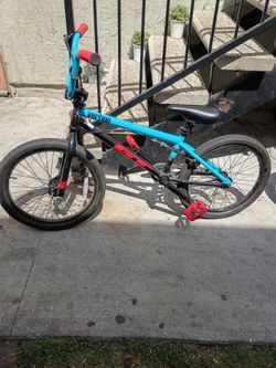 Vertigo GT bmx bike it's basically new with no noticeable scratches