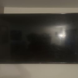 65 Smart TV - Excellent Condition Brand New