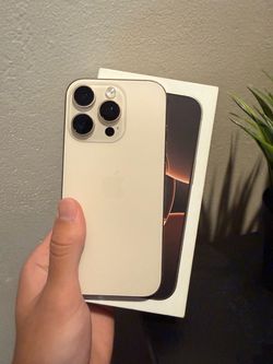 iPhone 16 Pro *Amazing Condition* 256gb Unlocked