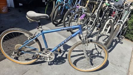 Raleigh made in the usa aluminum sc200 sport comfort 26 in