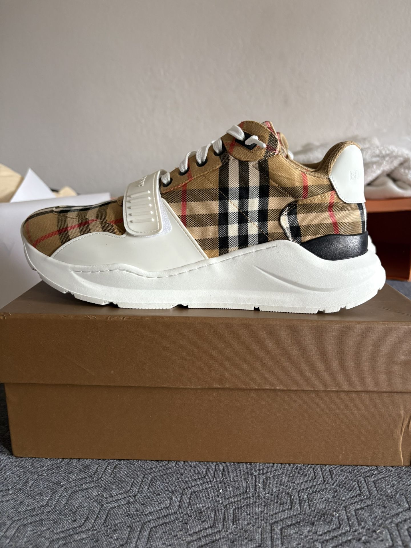 Burberry Shoes