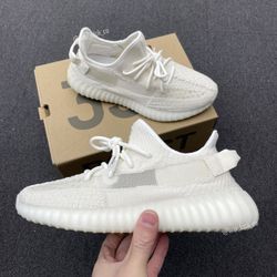 Yeezy Boost 350 V2 Bone Size 12