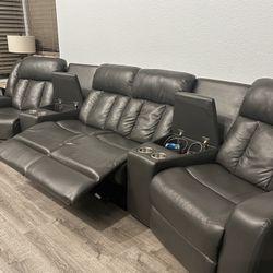 Large Comfortable Living Room Sofa Set – Great Condition