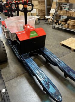 NORDSTEEL Electric Pallet Jack 3300 lbs – Brand New 🇺🇸