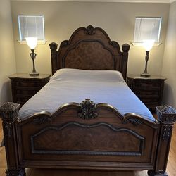 Queen bedroom set