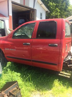 2003-2007 dodge dr side doors (pair only )
