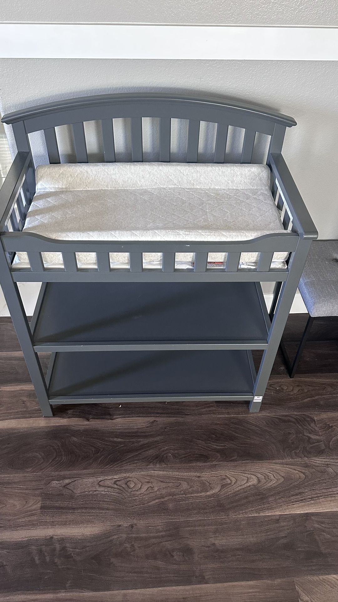 Graco Changing Table 