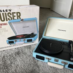 Crosley Cruiser Suitcase Turntable