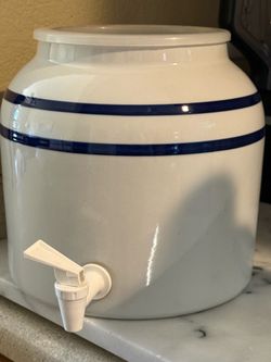 Water dispenser and jugs