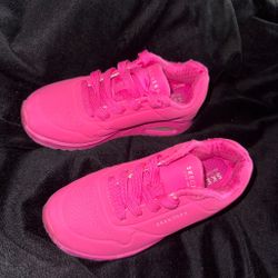 Skechers Hot Pink Sneakers