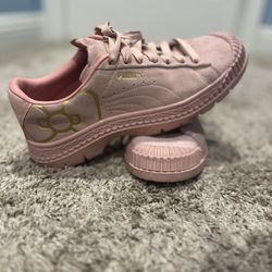 Limited Edition Puma Hello Kitty Sneakers