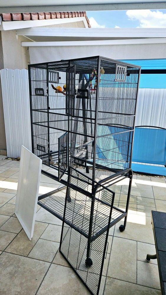 Large Bird Cage 🐦 🐦‍⬛............jaula Grande Para Pajaros 