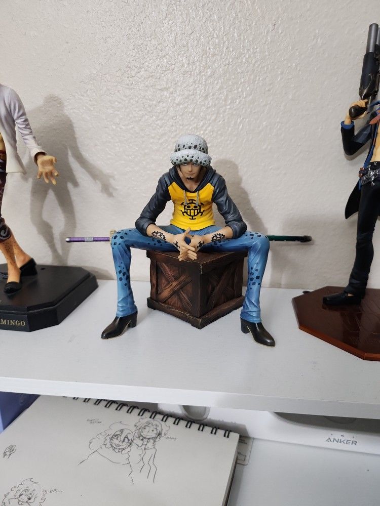 One Piece Law Anime Figure