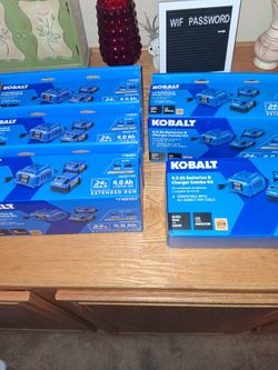 KOBALT 24V MAX BATTERERIES &CHARGER