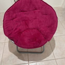 Folding Saucer Chair