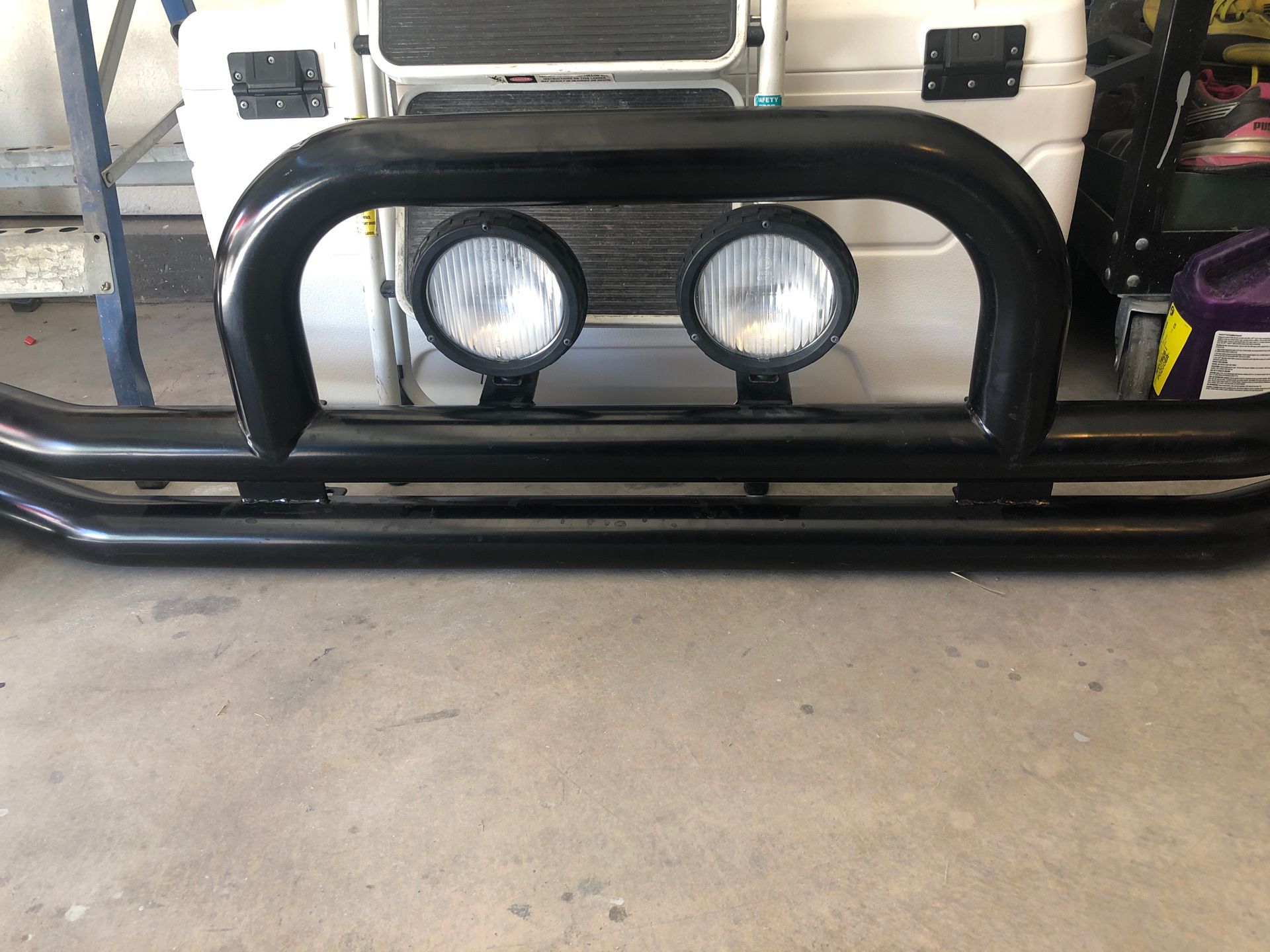 Jeep Wrangler frame with out lights for Sale in Las Vegas, NV - OfferUp