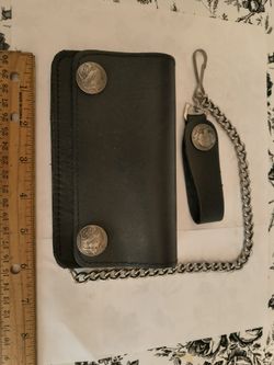 6" Leather Wallet with Buffalo Nickel Snap Chain in Black
