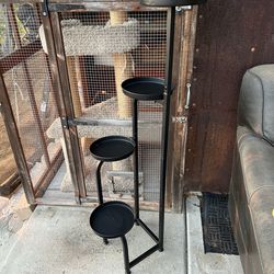 Lightweight 4 tier spiral metal plant stand