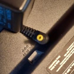 SONY Digital Photo Frame model no. DPF-HD1000 sn#1113382 

Charger
SONY AC-E455D
4.5V
INPUT: AC. 120V
60Hz 5W
OUTPUT : DC 4.5V 500 mA