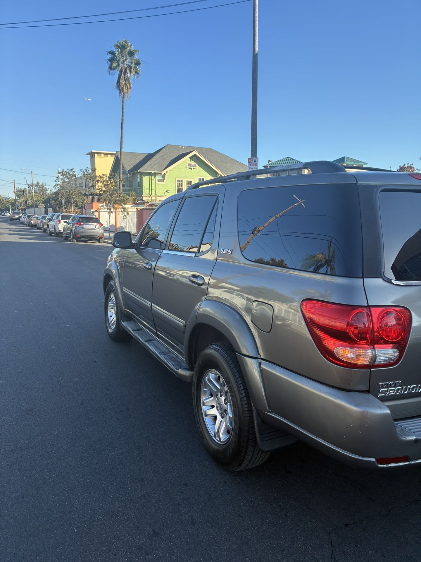 2005 Toyota Sequoia
