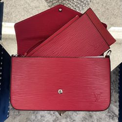 Louis Vuitton Purse Sale !!! 