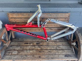 Titus Quasi moto 26” full suspension Mtb frame