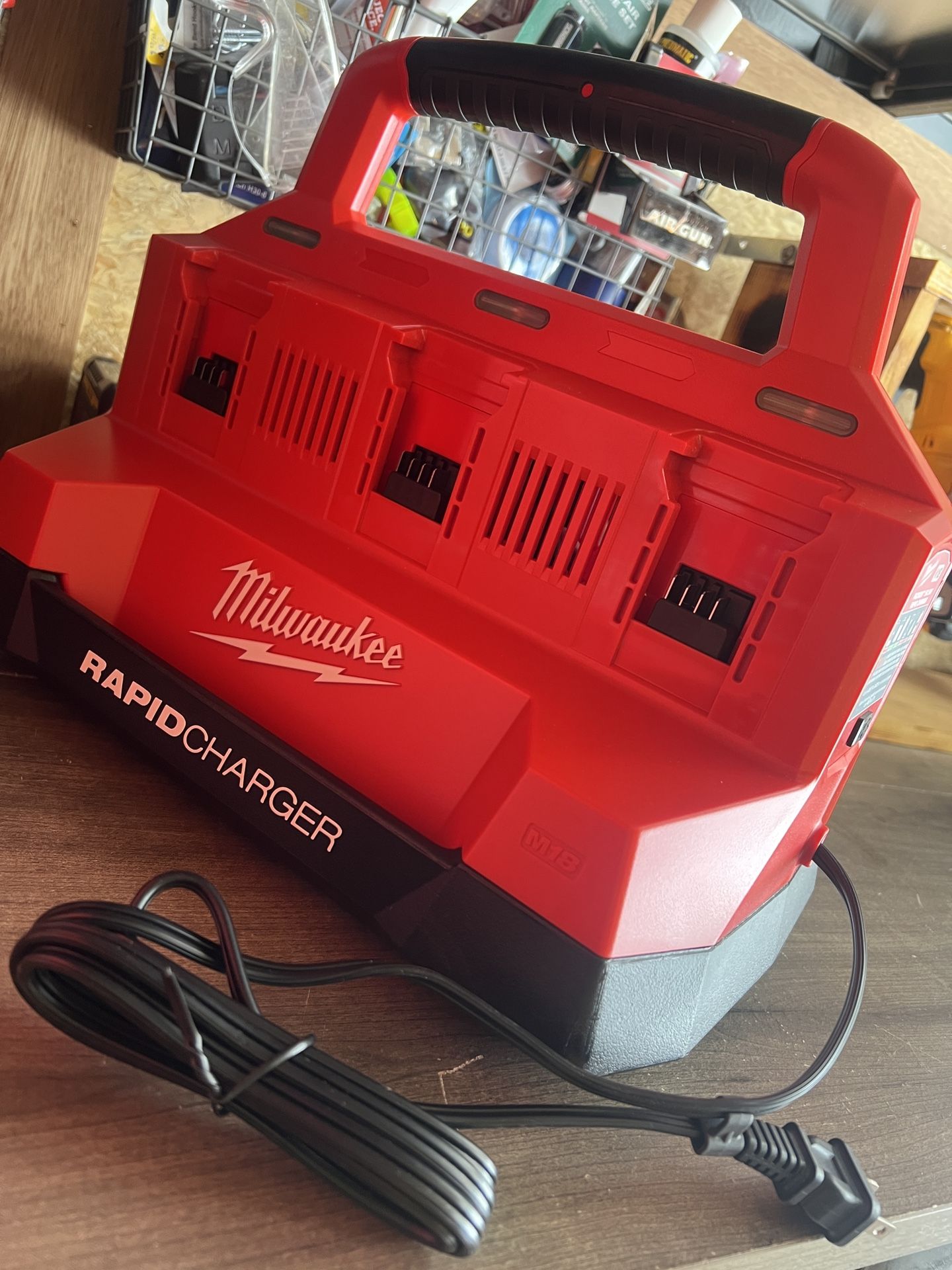 Milwaukee M18 Packout 6 Rapid Charger 