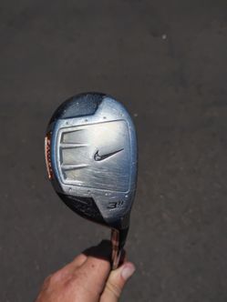 Golf Clubs! Nike Ignite 3 Hybrid!