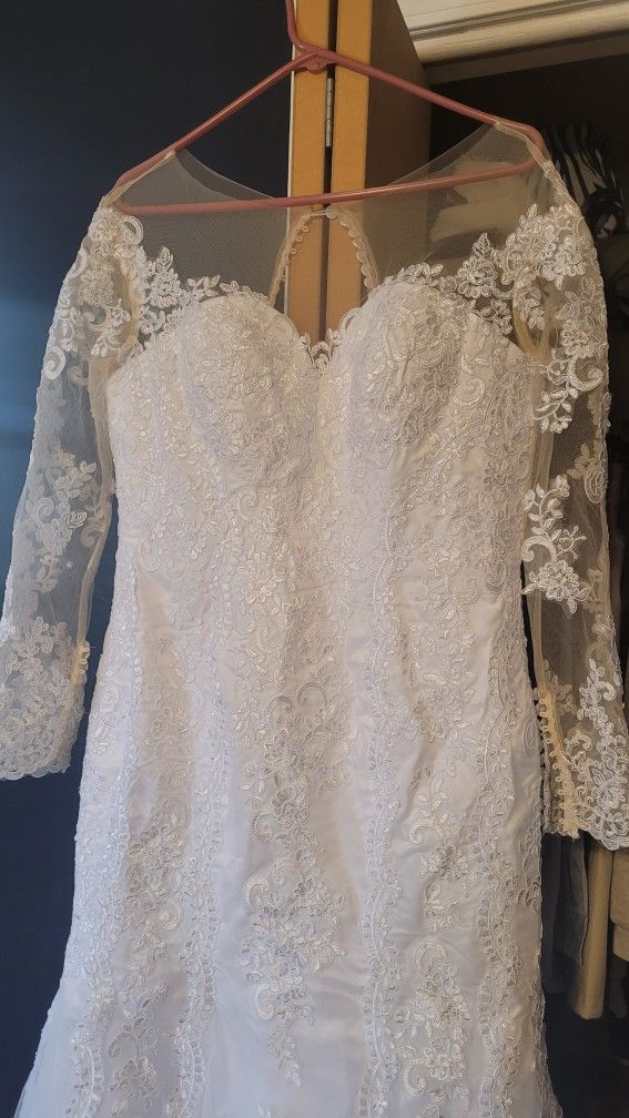 Size 12 Mermaid/Trumpet Wedding Dress