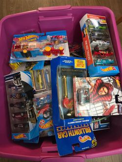 Hot Wheels Die-Cast Car Collection Lot