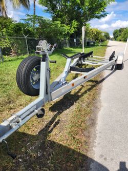 BOAT TRAILER 24" TORSION 6,000 LBS ALLUMINUN