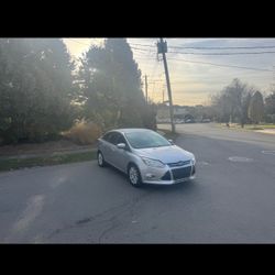 Ford Focus 2012 