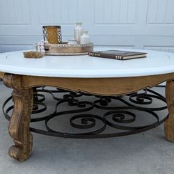 Elegant Coffee Table W/ Lazy Susan