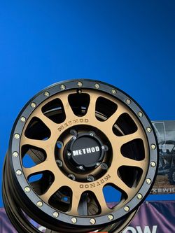 On sale. New: METHOD 18x9 6x139.7 wheels and 33x12.50-18 tires (We