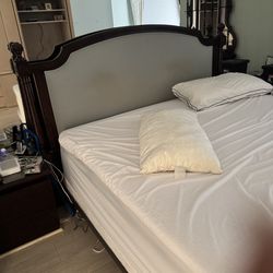 King upholstered headboard and matress