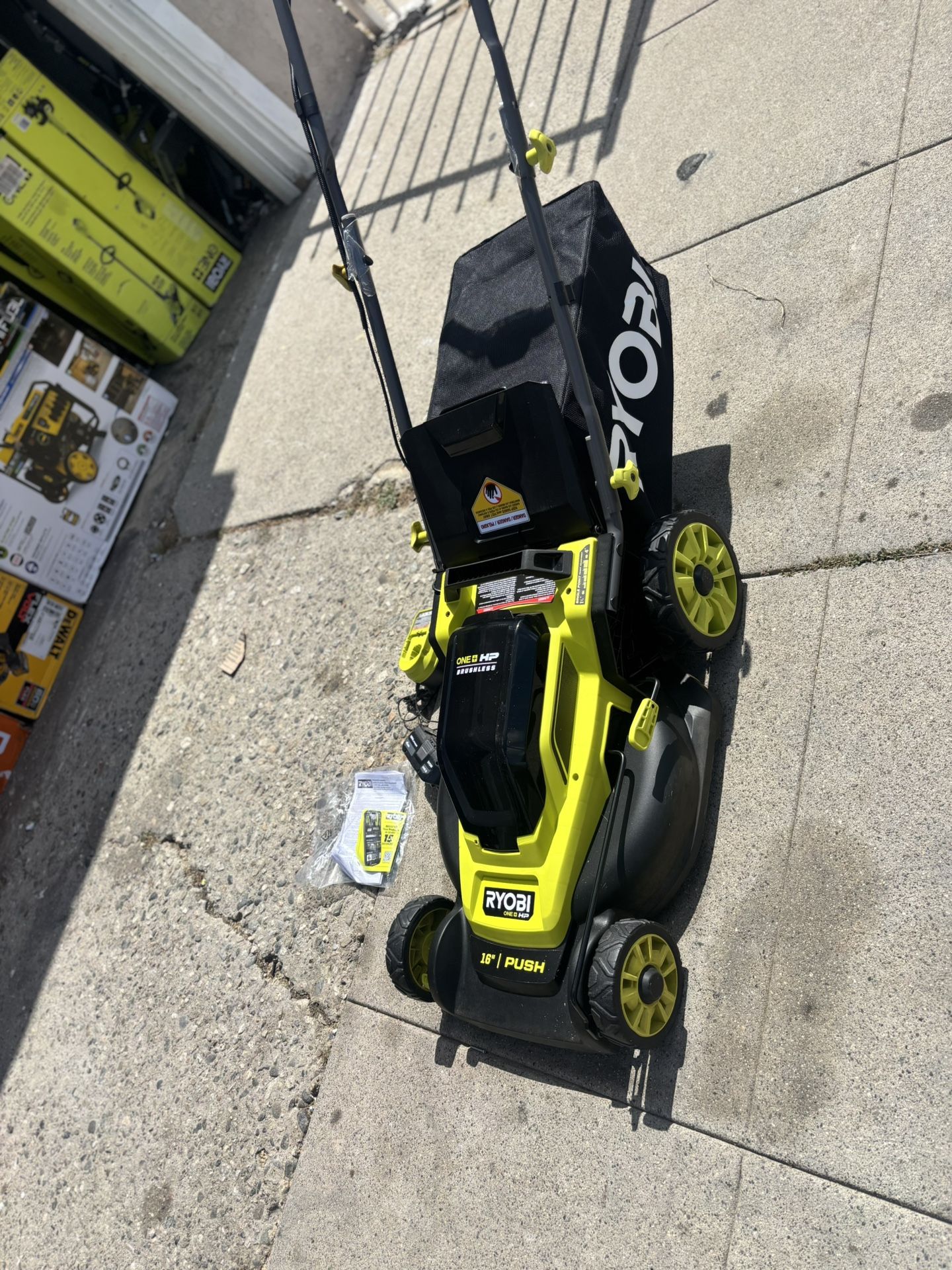 Podadora Rioby Batería Y Cargador