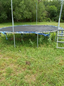 Trampoline