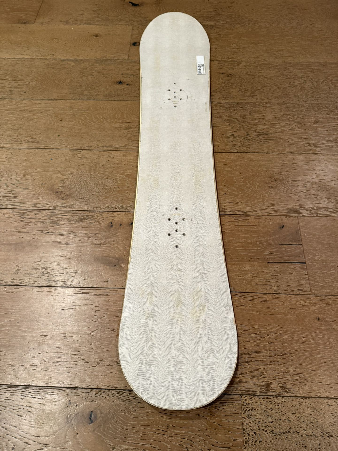Burton Dominant Snowboard 150cm - Ice & Snow sports