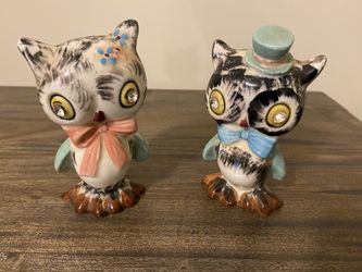 Vintage Norcrest Salt and Pepper Shakers Owls Rhinestone Eyes