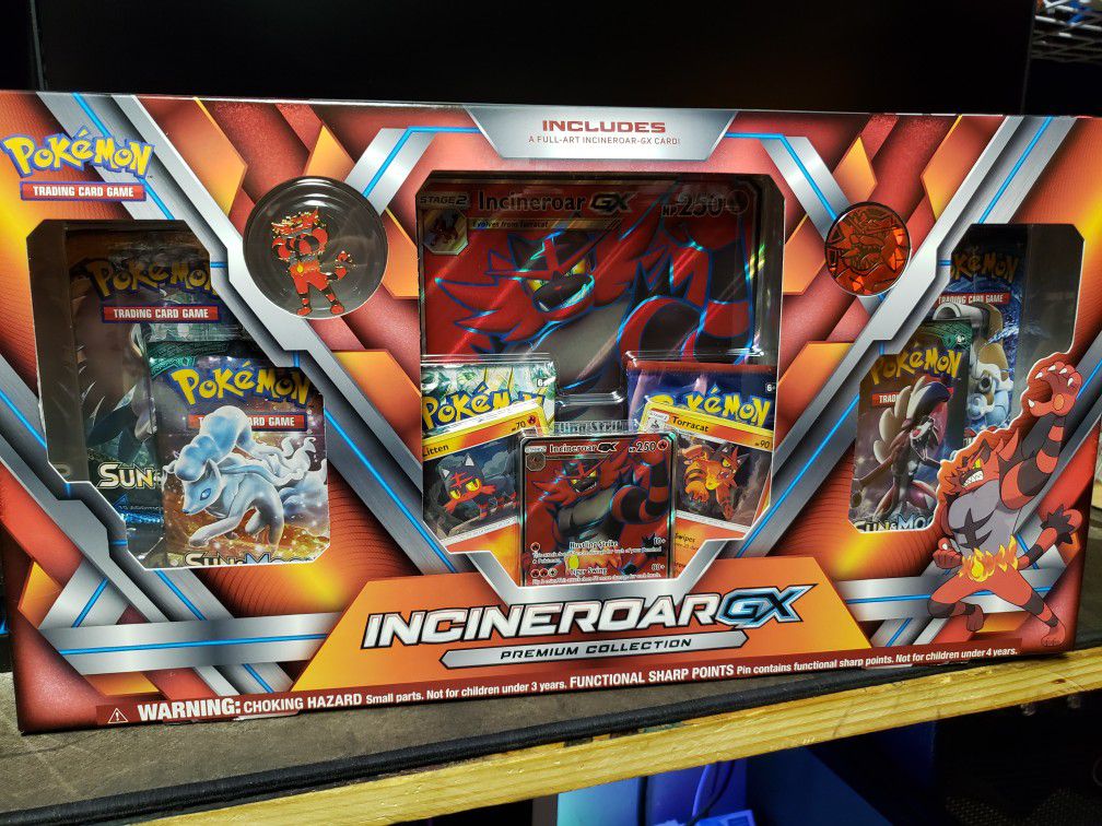 Pokemon Incineroar GX Premium Collection